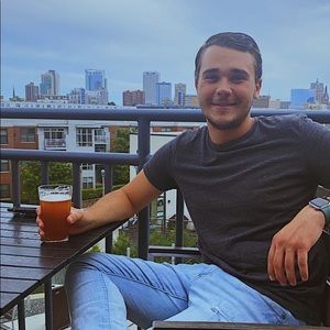 Meet your Posher, Austin